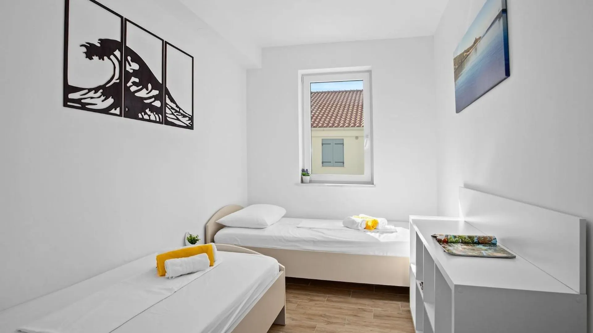 Apartments Tim & Klara - Sunny Cres Island