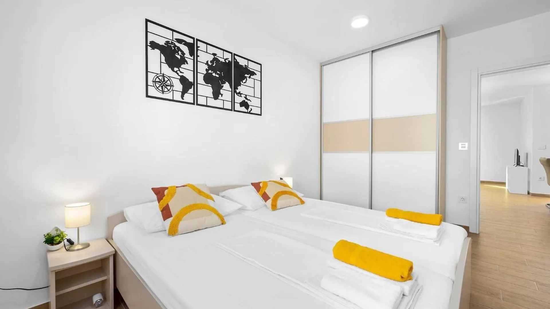 Apartments Tim & Klara - Sunny Cres Island